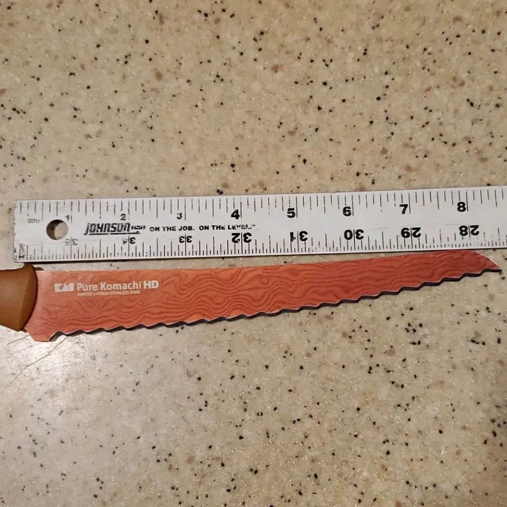 Kai Pure Komachi Serrated Bread Knife